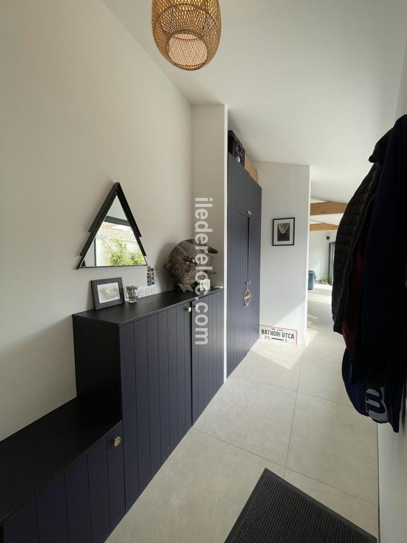 Photo 8: An accomodation located in Loix on ile de R&eacute;.