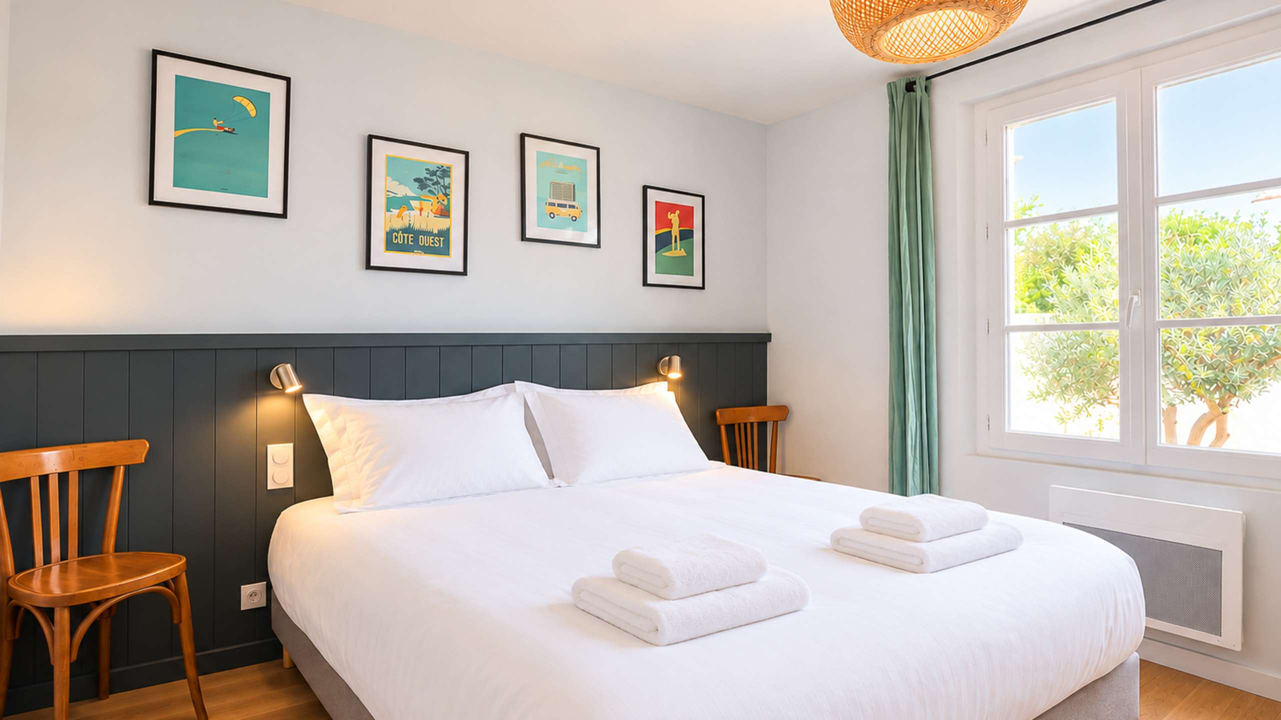 Photo 14: An accomodation located in La Couarde-sur-mer on ile de R&eacute;.