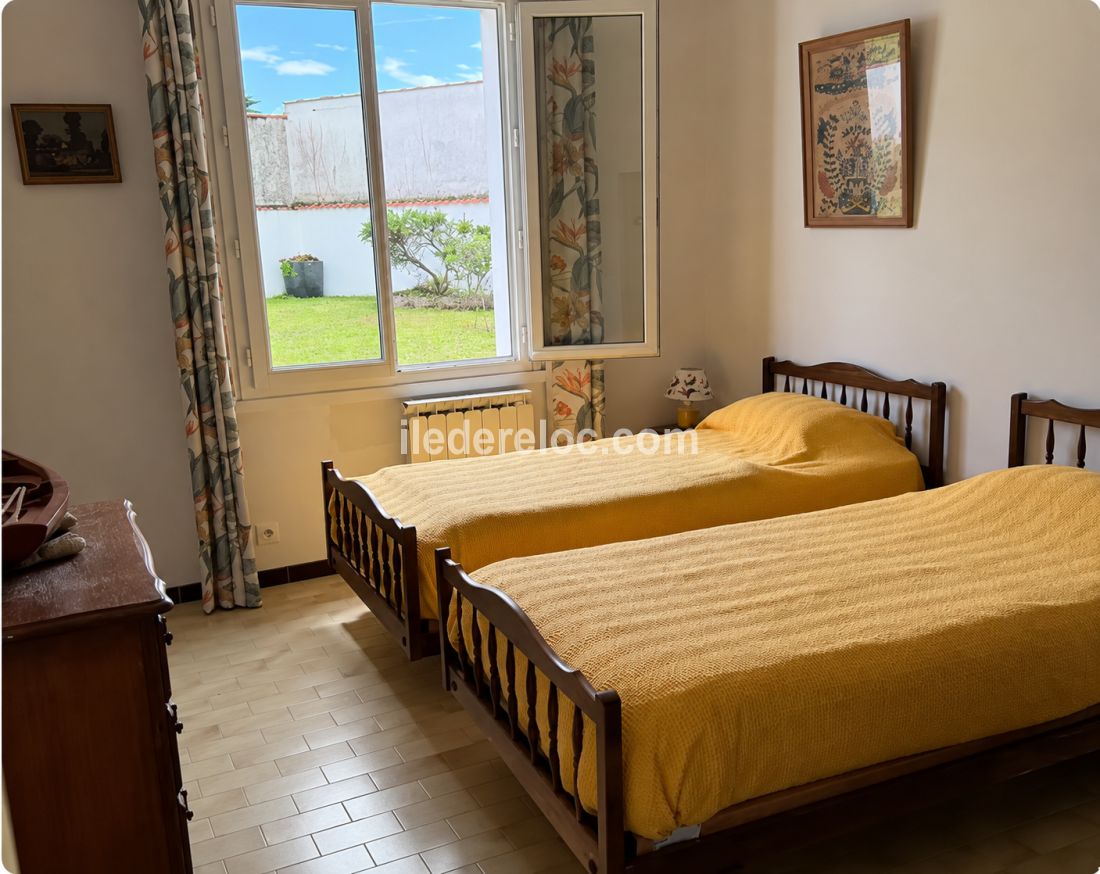 Photo 4: An accomodation located in La Couarde-sur-mer on ile de R&eacute;.
