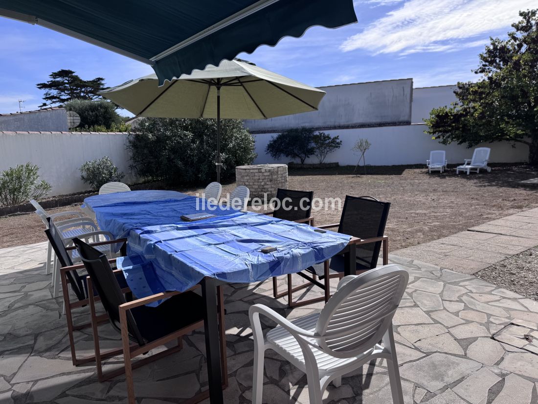Photo 15: An accomodation located in La Couarde-sur-mer on ile de R&eacute;.