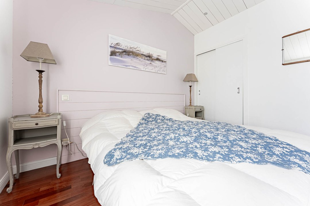 Photo 18: An accomodation located in La Flotte-en-R&eacute; on ile de R&eacute;.