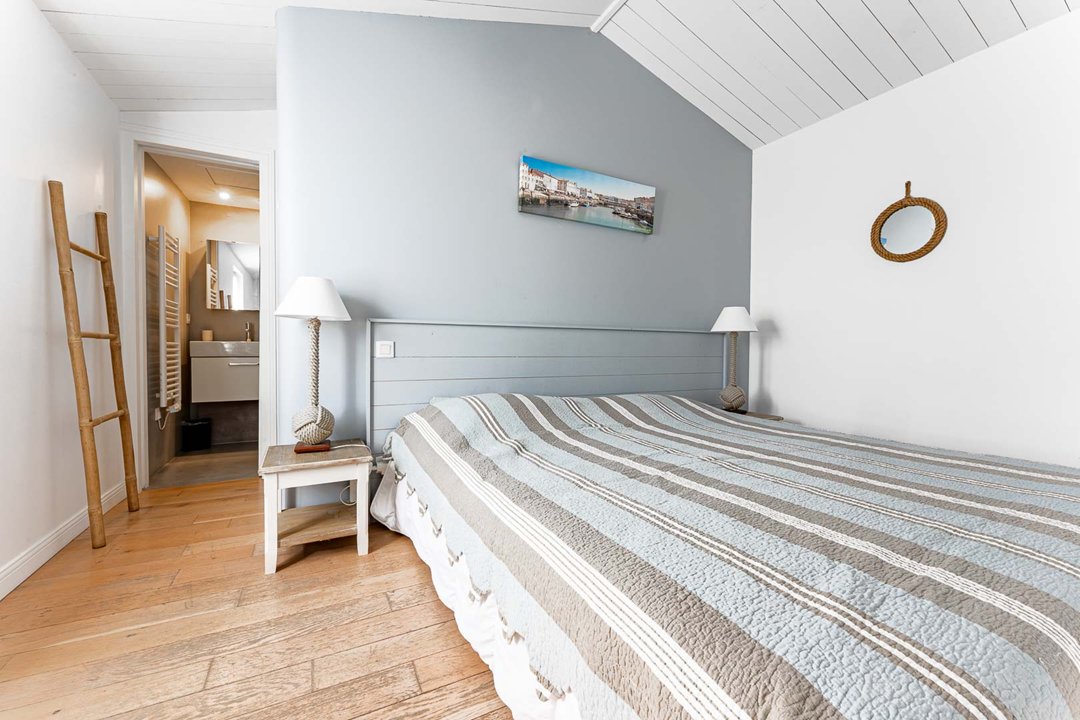 Photo 21: An accomodation located in La Flotte-en-R&eacute; on ile de R&eacute;.