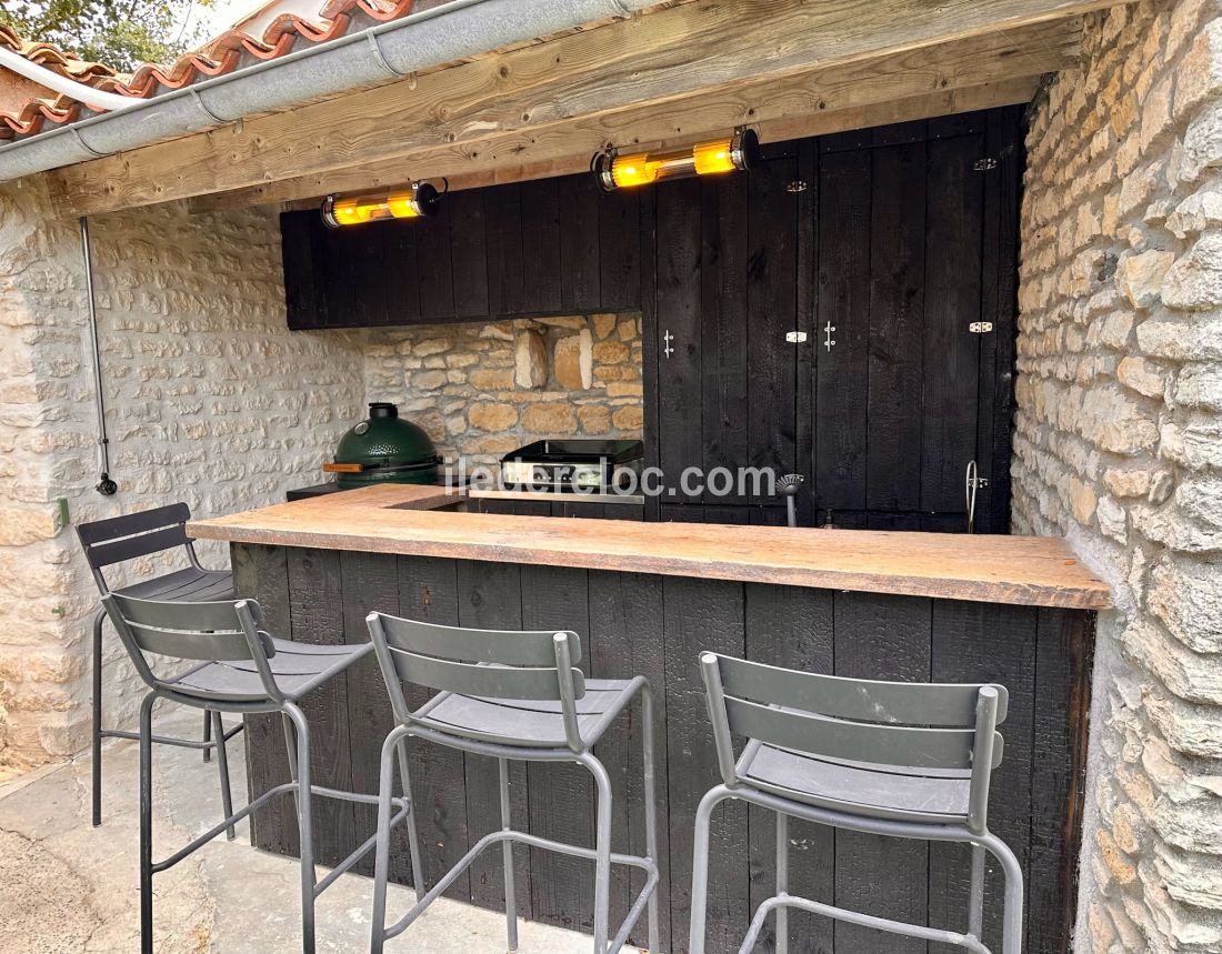 Photo 10: An accomodation located in Ars en R&eacute; on ile de R&eacute;.