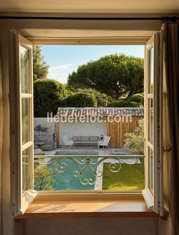 Photo 9: An accomodation located in Ars en R&eacute; on ile de R&eacute;.