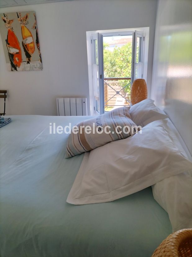 Photo 16: An accomodation located in La Couarde-sur-mer on ile de Ré.