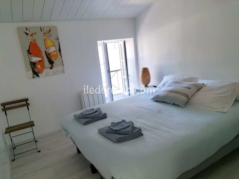 Photo 13: An accomodation located in La Couarde-sur-mer on ile de Ré.