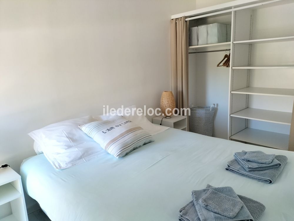 Photo 15: An accomodation located in La Couarde-sur-mer on ile de Ré.
